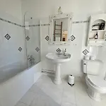 Le Domaine Du Chatelard Nyaraló *