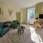 Le Domaine Du Chatelard Nyaraló Dirac