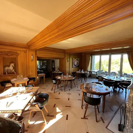 Domaine De Charme Sur Prive * Dirac