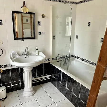 Holiday home Domaine De Charme Sur Prive