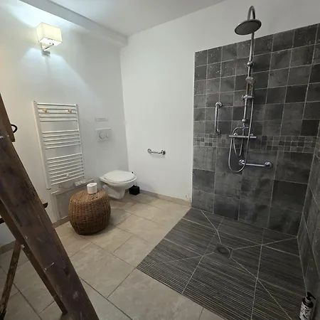Tatil Evi Le Domaine Du Chatelard Dirac