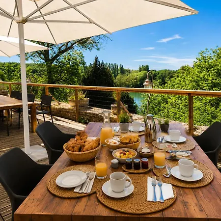 Hébergement de vacances Domaine De Charme Sur Privé Dirac
