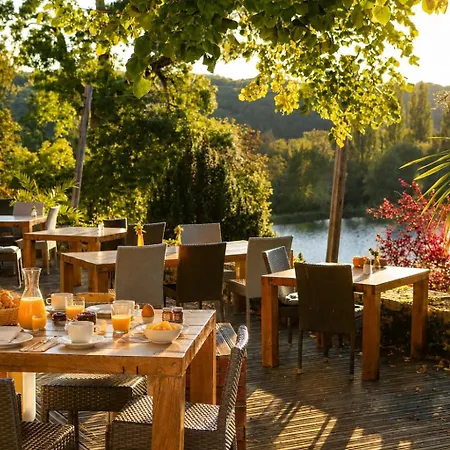 Hébergement de vacances Domaine De Charme Sur Privé