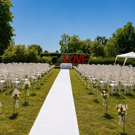 Domaine De Charme Sur Privé