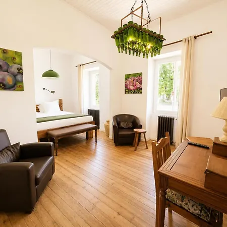 Domaine De Charme Sur Privé Hébergement de vacances *
