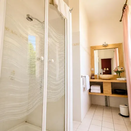 Hébergement de vacances Domaine De Charme Sur Privé