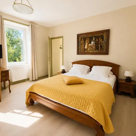 Domaine De Charme Sur Privé Hébergement de vacances *