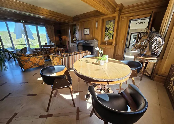 Domaine De Charme Sur Privé Hébergement de vacances *