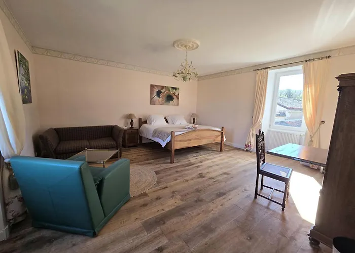 Domaine De Charme Sur Privé Hébergement de vacances Dirac
